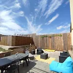 100m2, Independant Dans Notre Maison *