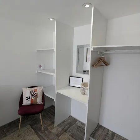 100m2, Independant Dans Notre Maison *