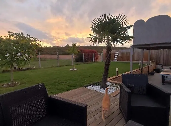 Apartment 100m2, Independant Dans Notre Maison *