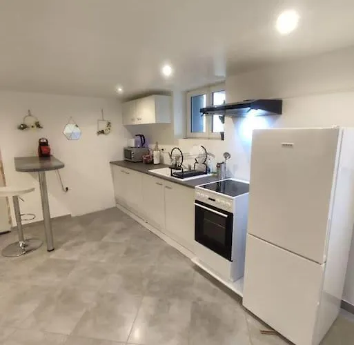 Apartment 100m2, Independant Dans Notre Maison *