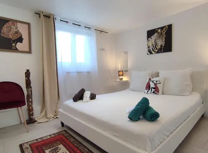 100m2, Independant Dans Notre Maison Apartment *