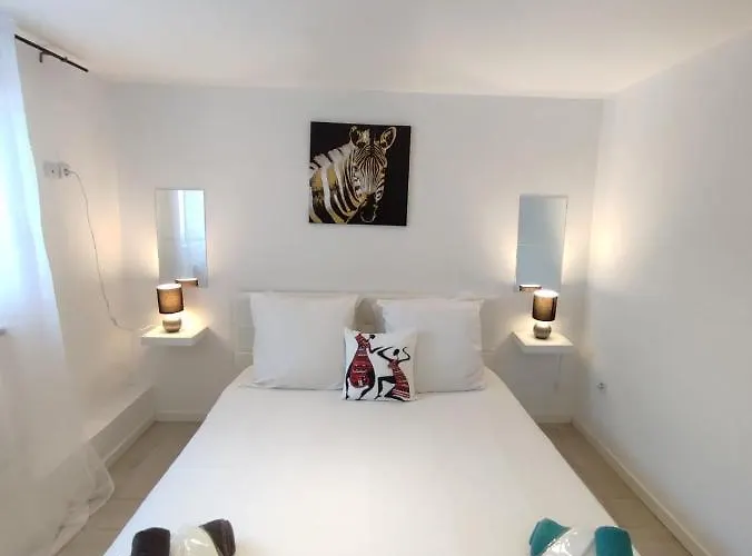 100m2, Independant Dans Notre Maison Apartment Garennes-sur-Eure